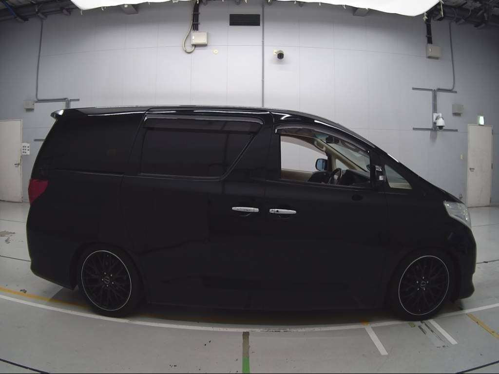 2010 Toyota Alphard GGH25W[2]