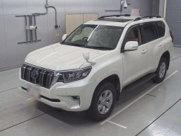 2023 Toyota Land Cruiser Prado