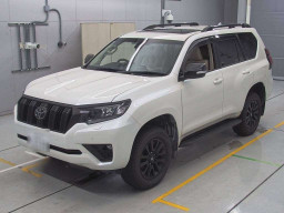 2023 Toyota Land Cruiser Prado