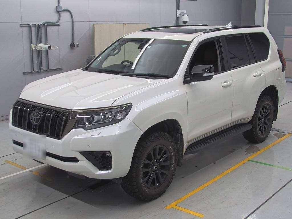 2022 Toyota Land Cruiser Prado TRJ150W[0]