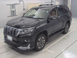 2023 Toyota Land Cruiser Prado