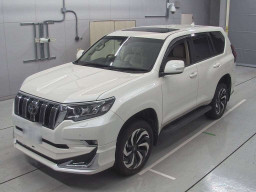 2021 Toyota Land Cruiser Prado