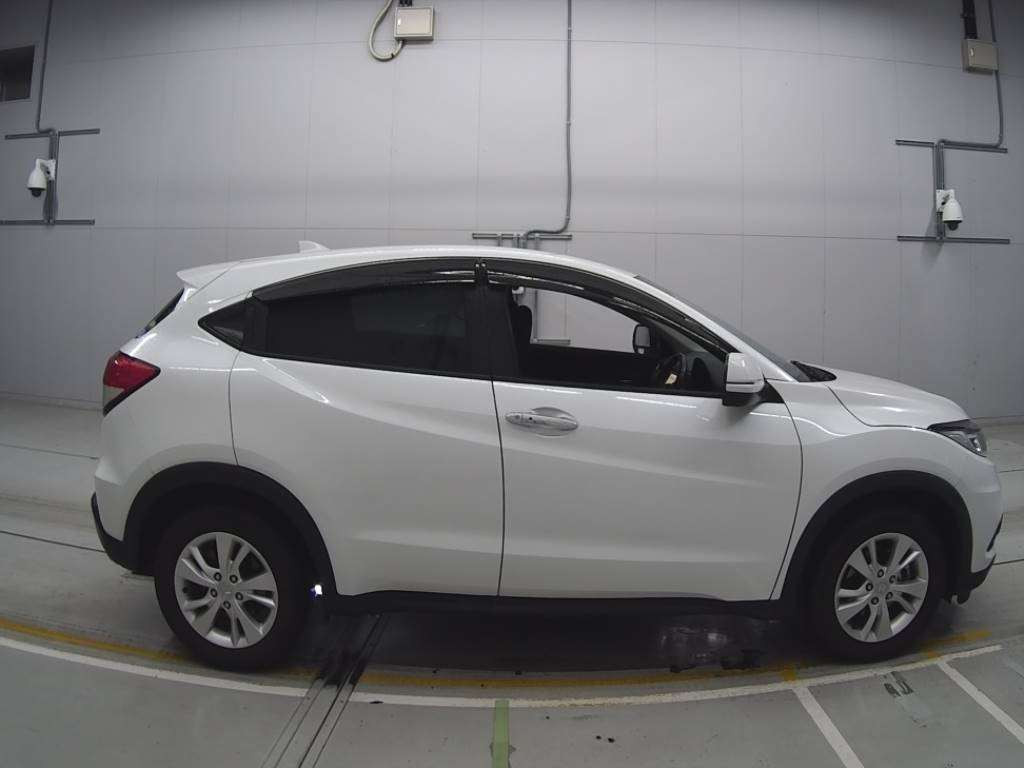 2019 Honda VEZEL RU1[2]