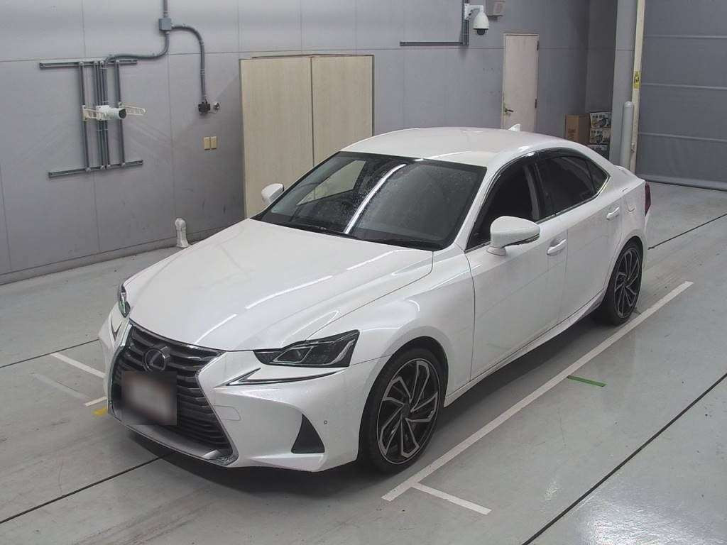 2017 Lexus IS AVE30[0]