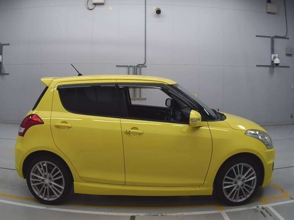 2012 Suzuki Swift ZC32S[2]