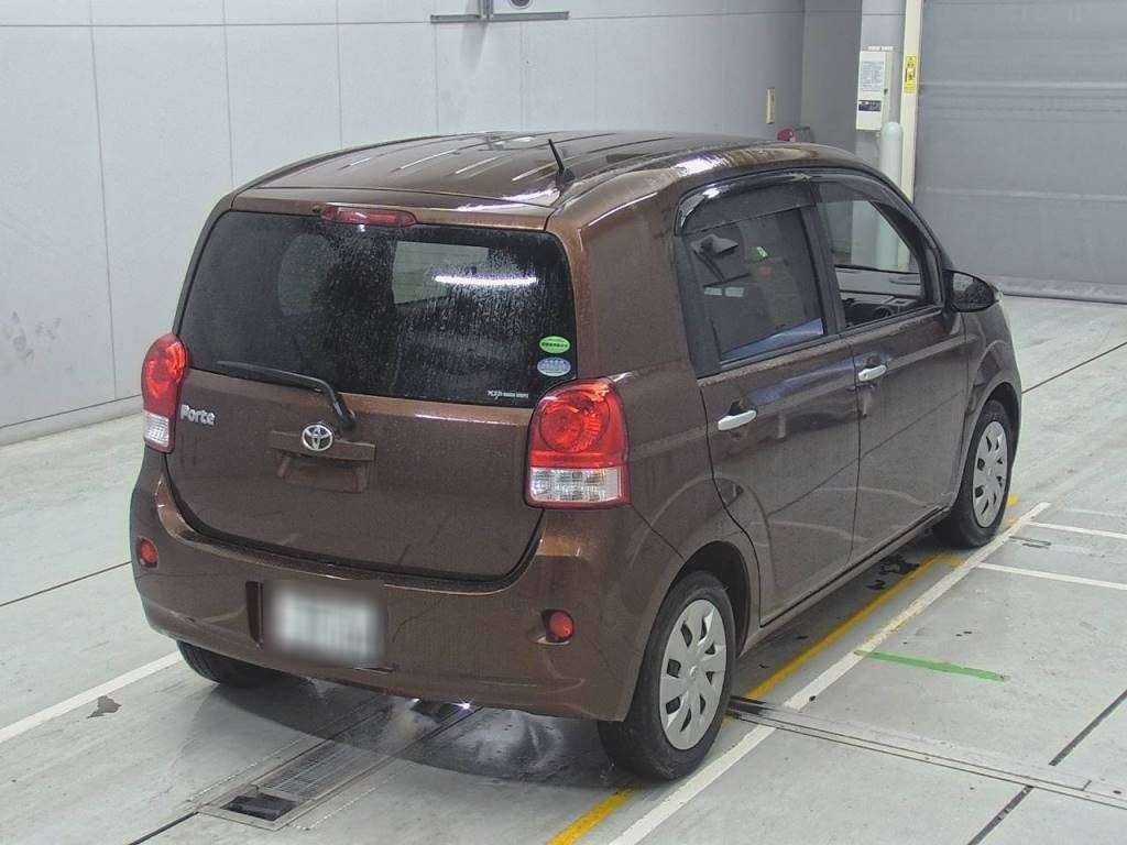 2013 Toyota Porte NCP141[1]