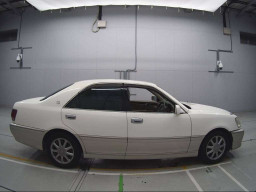 2003 Toyota Crown