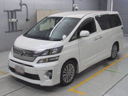 2013 Toyota Vellfire