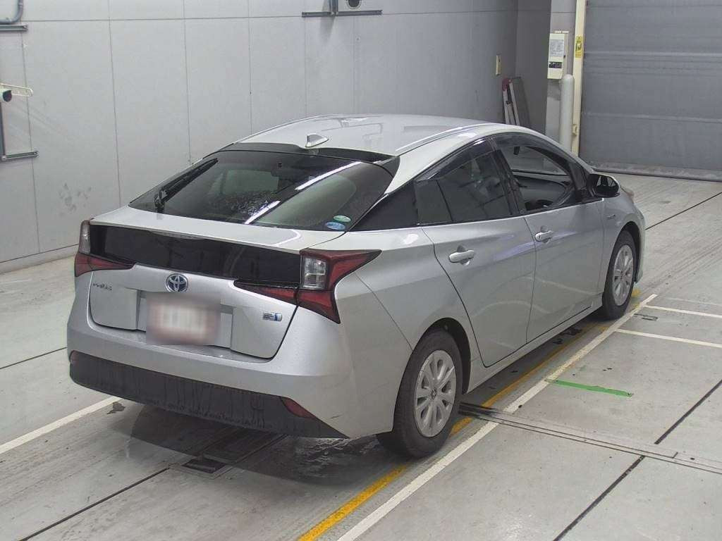 2019 Toyota Prius ZVW51[1]