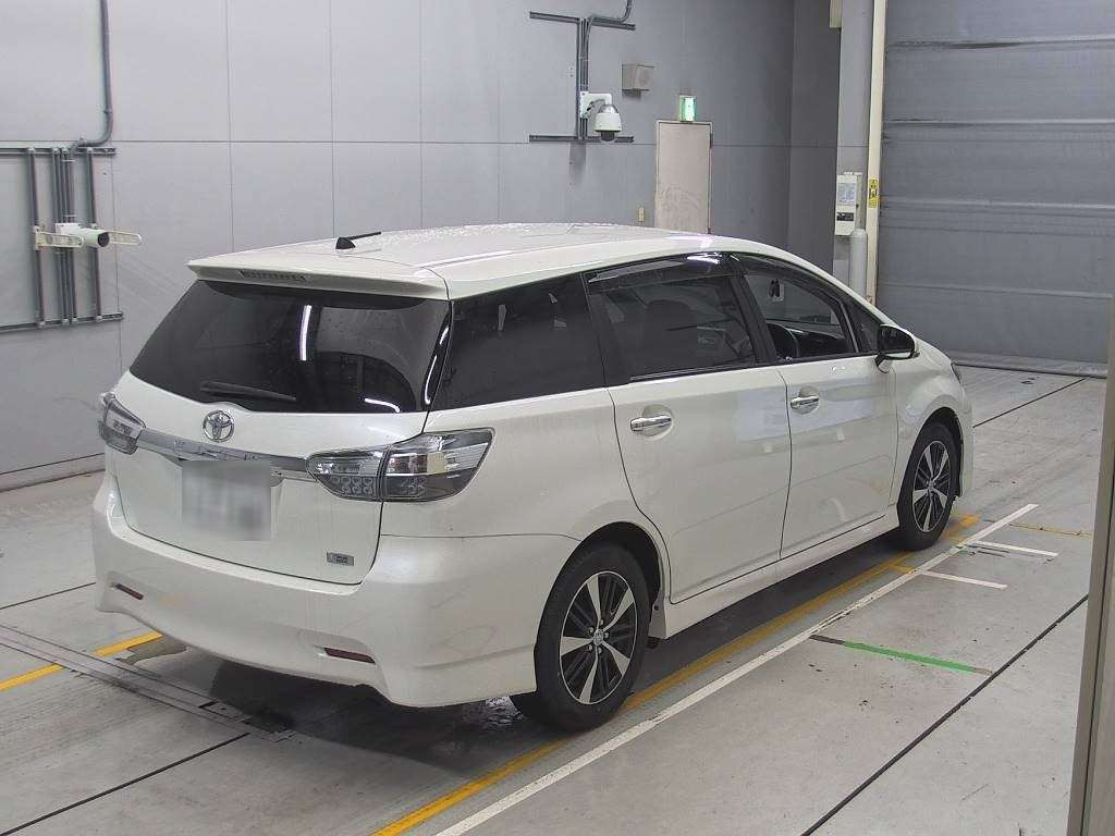 2015 Toyota Wish ZGE20W[1]