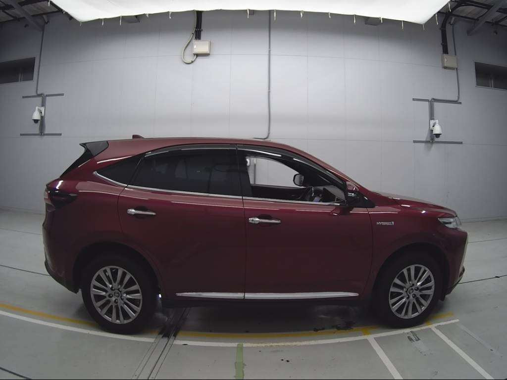 2018 Toyota Harrier Hybrid AVU65W[2]