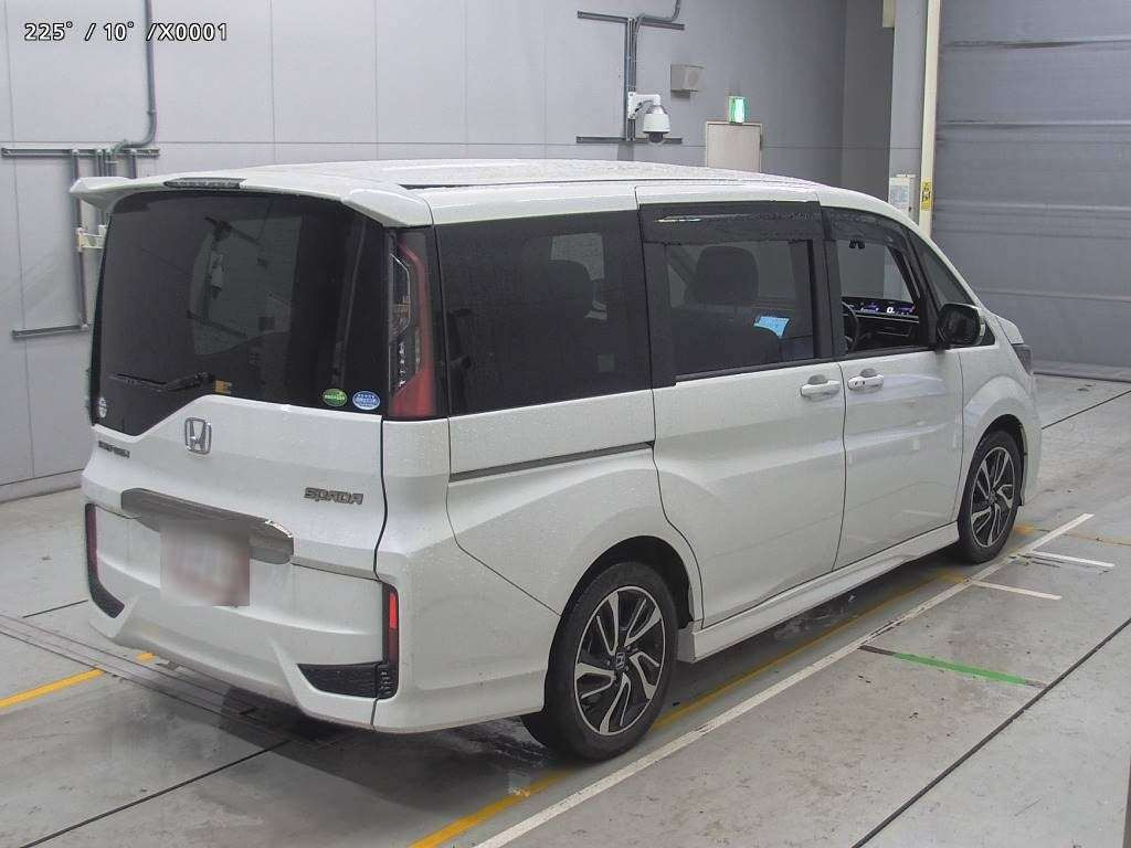 2021 Honda Step WGN Spada RP3[1]