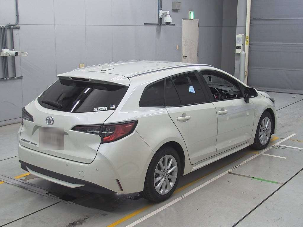 2021 Toyota Corolla Touring Wagon ZRE212W[1]