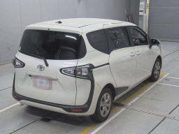 2021 Toyota Sienta