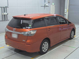 2013 Toyota Wish