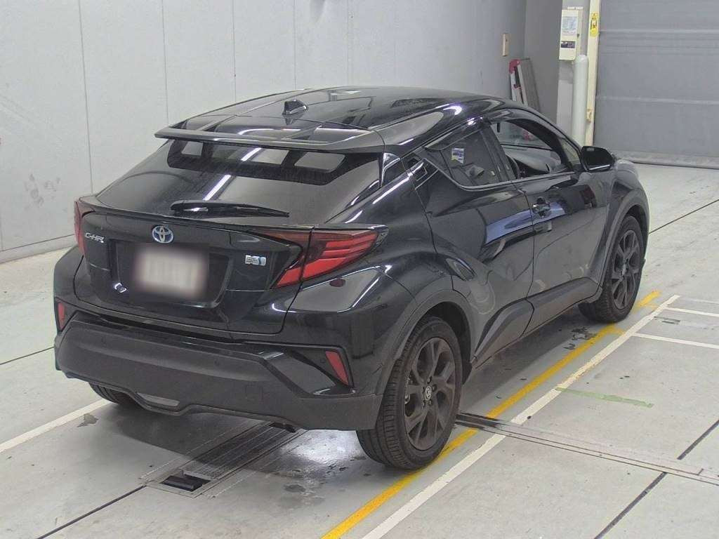 2023 Toyota C-HR ZYX11[1]