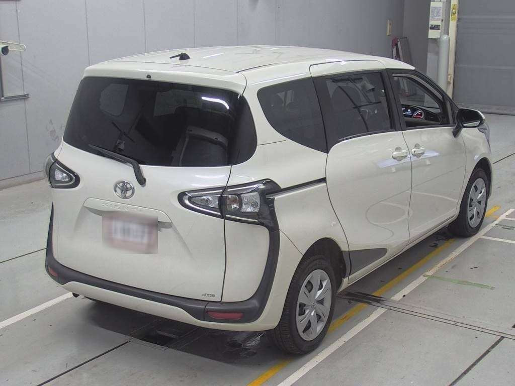 2020 Toyota Sienta NCP175G[1]