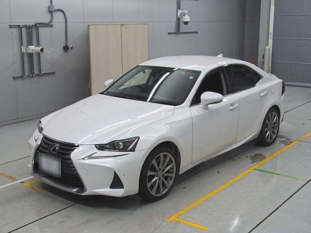 2016 Lexus IS AVE30[0]