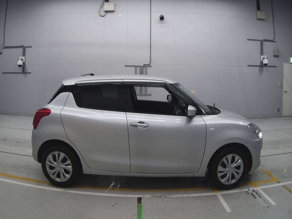 2019 Suzuki Swift ZC83S[2]