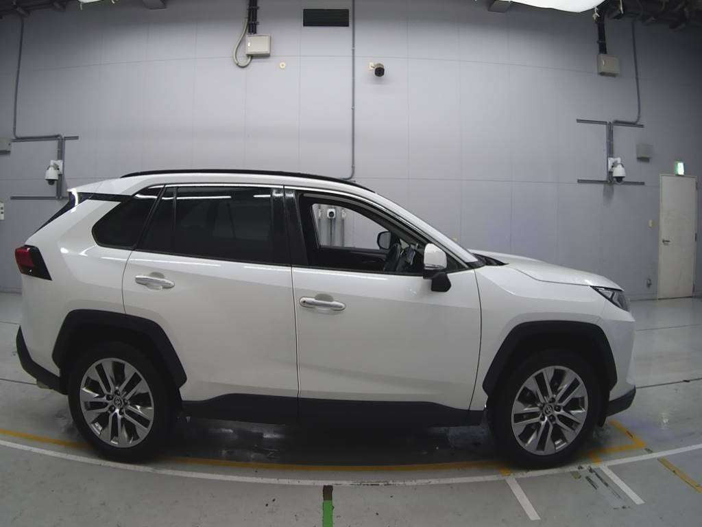 2020 Toyota RAV4 MXAA54[2]