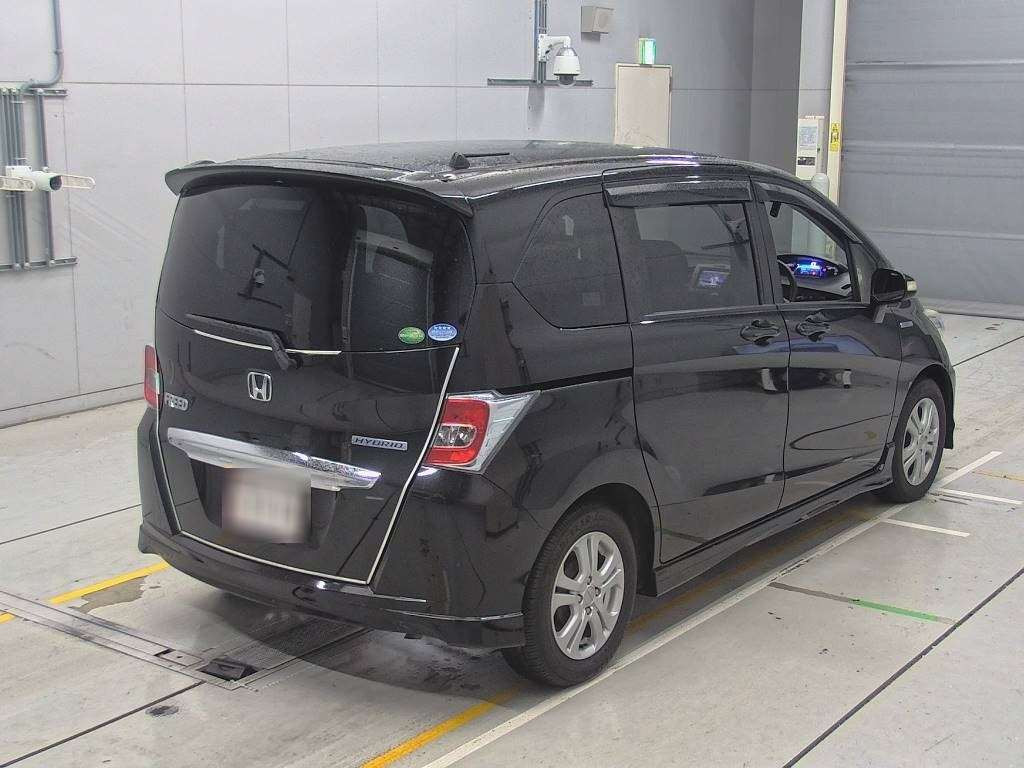 2015 Honda Freed hybrid GP3[1]