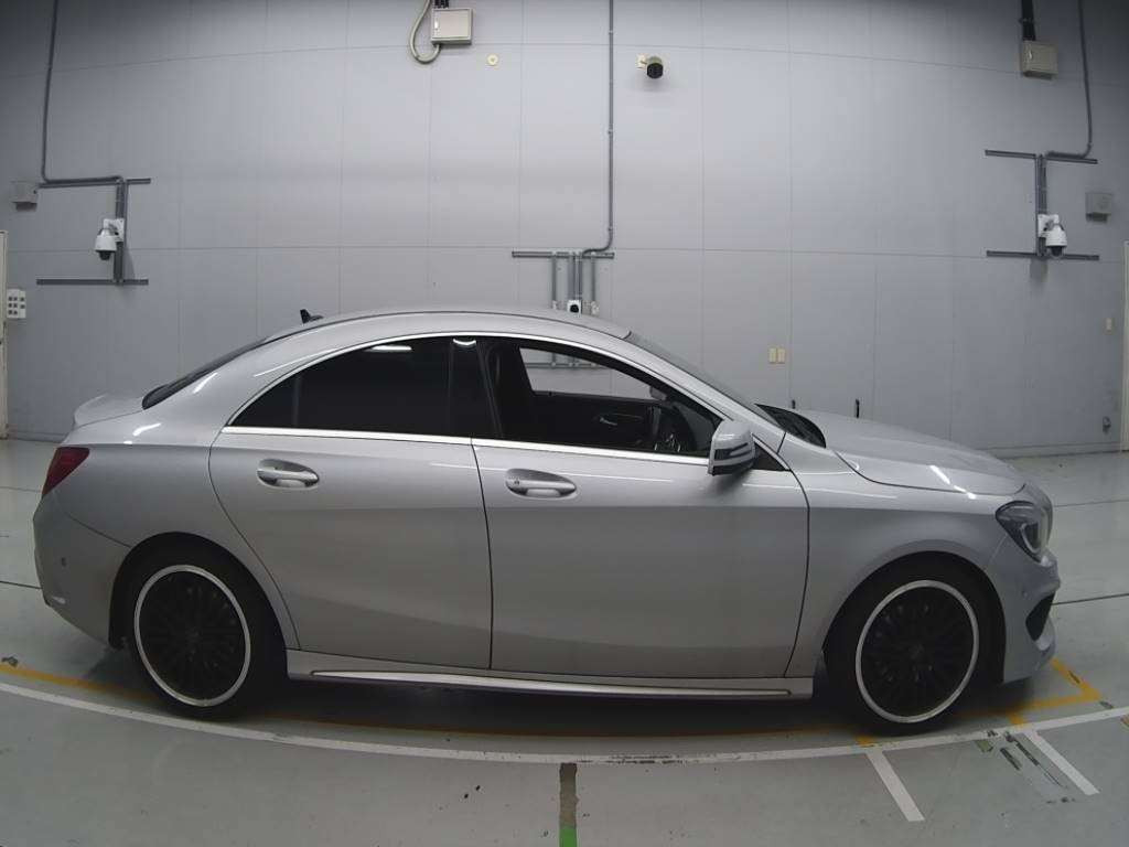 2013 Mercedes Benz CLA-Class 117342[2]