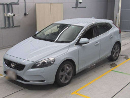 2013 Volvo V40