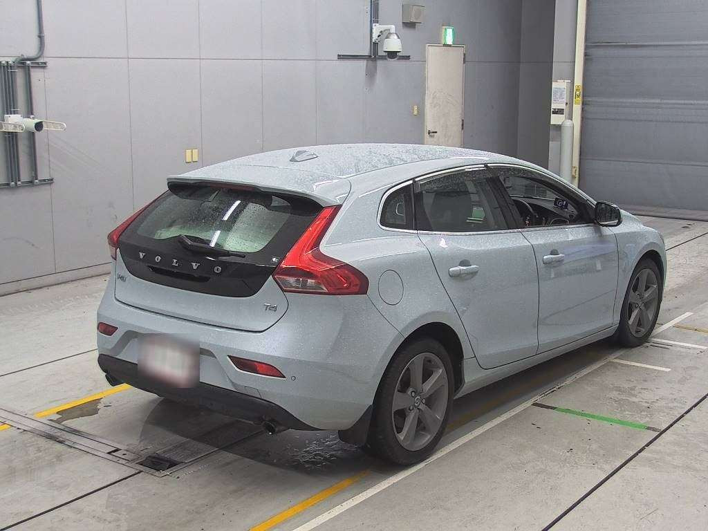 2013 Volvo V40 MB4164T[1]