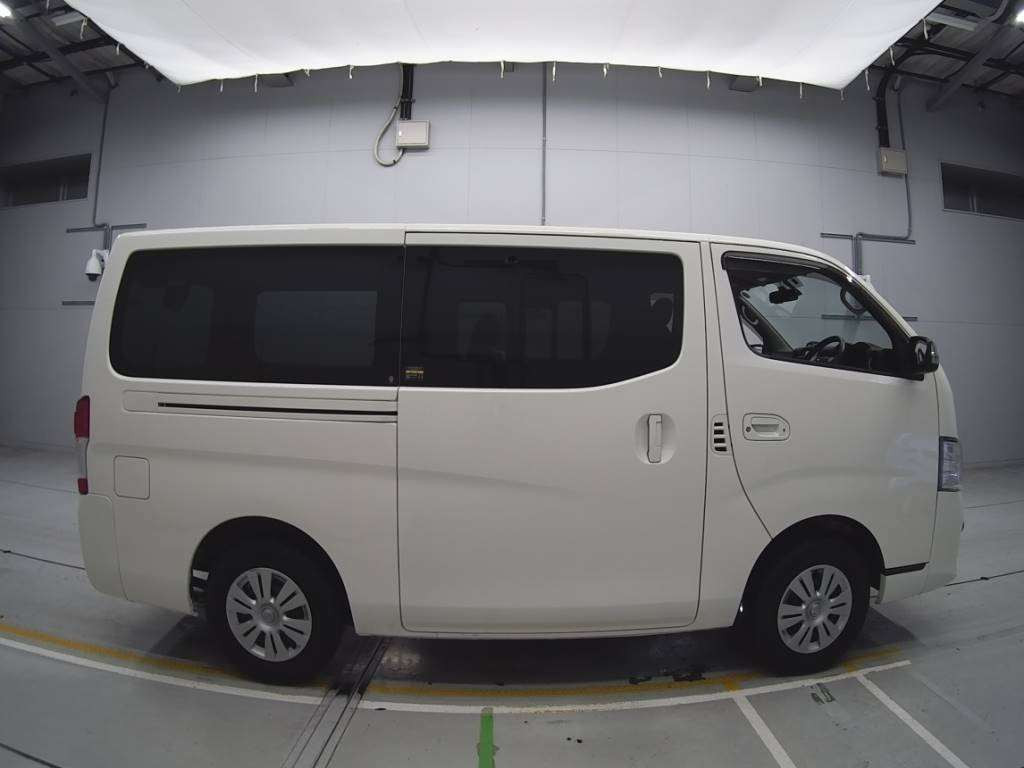 2020 Nissan NV350 CARAVAN VAN VW6E26[2]