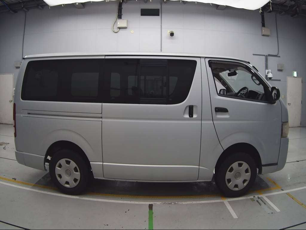 2008 Toyota Hiace Van KDH201V[2]