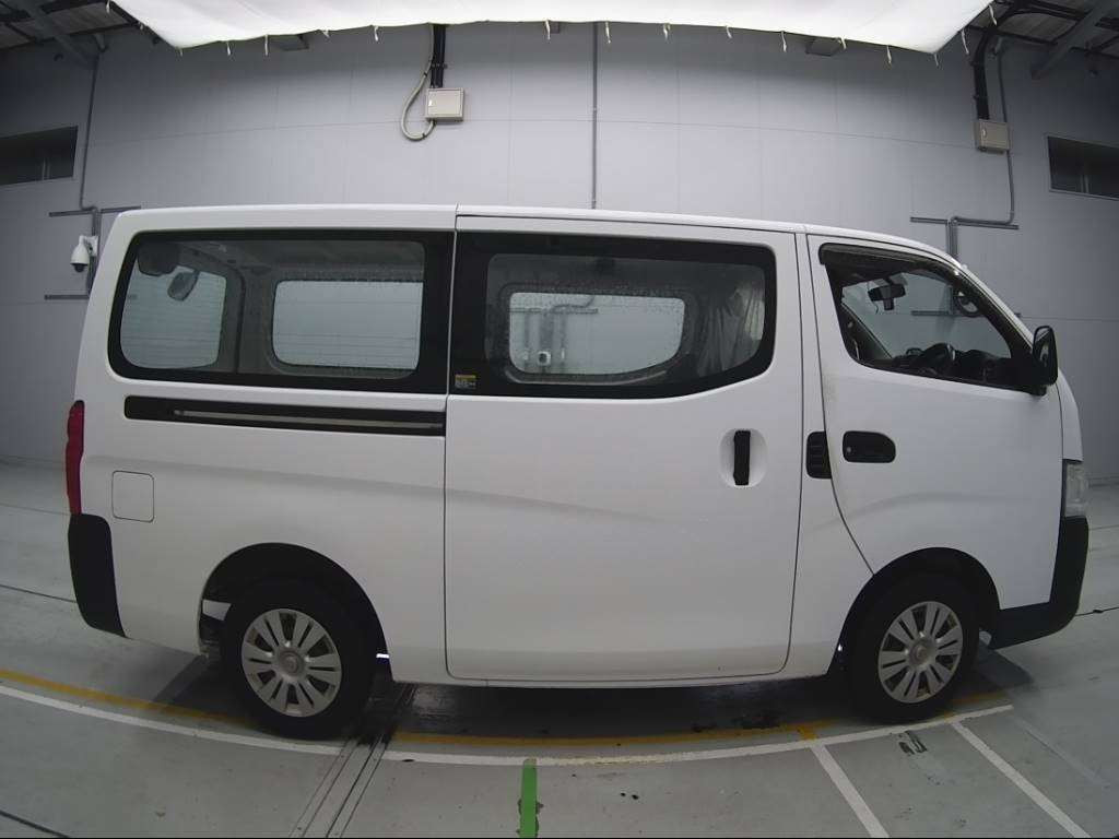 2015 Nissan NV350 CARAVAN VAN VW2E26[2]