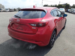 2016 Mazda Axela Sport