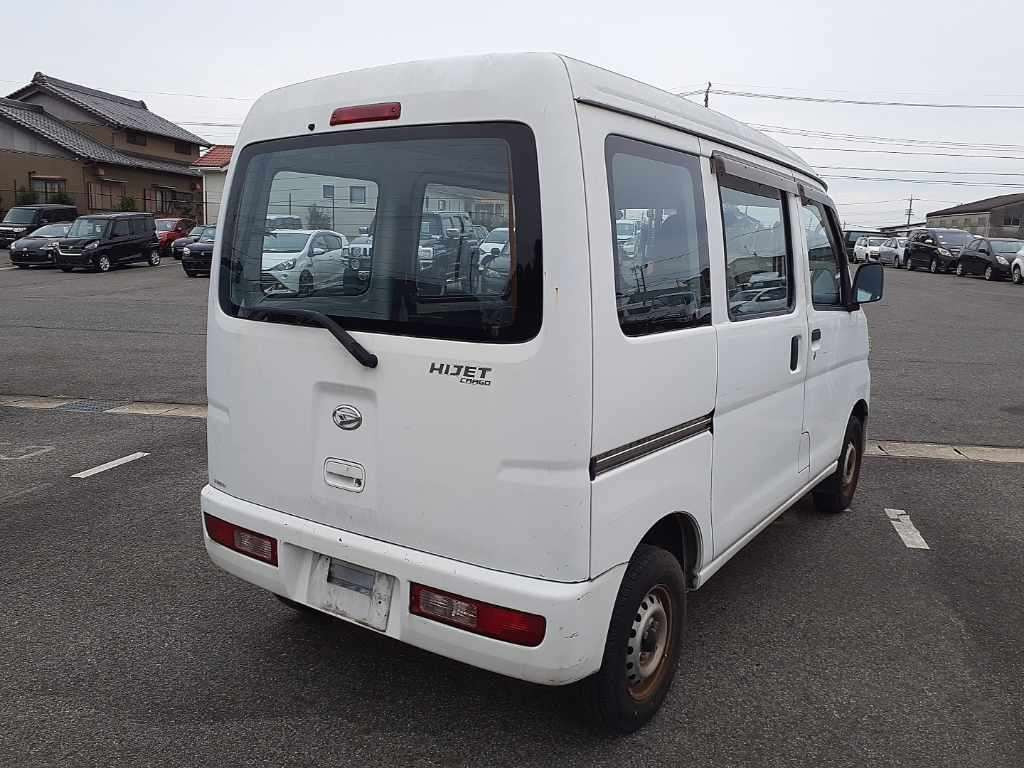 2013 Daihatsu Hijet Cargo S321V[1]