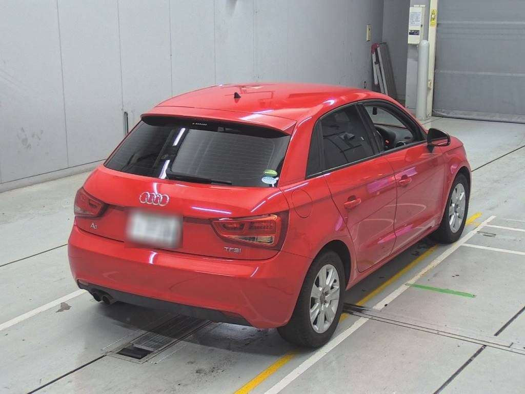 2013 Audi A1 Sportback 8XCAX[1]