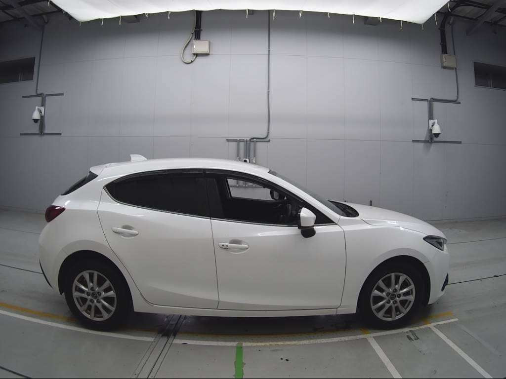 2013 Mazda Axela Sport BM5FS[2]