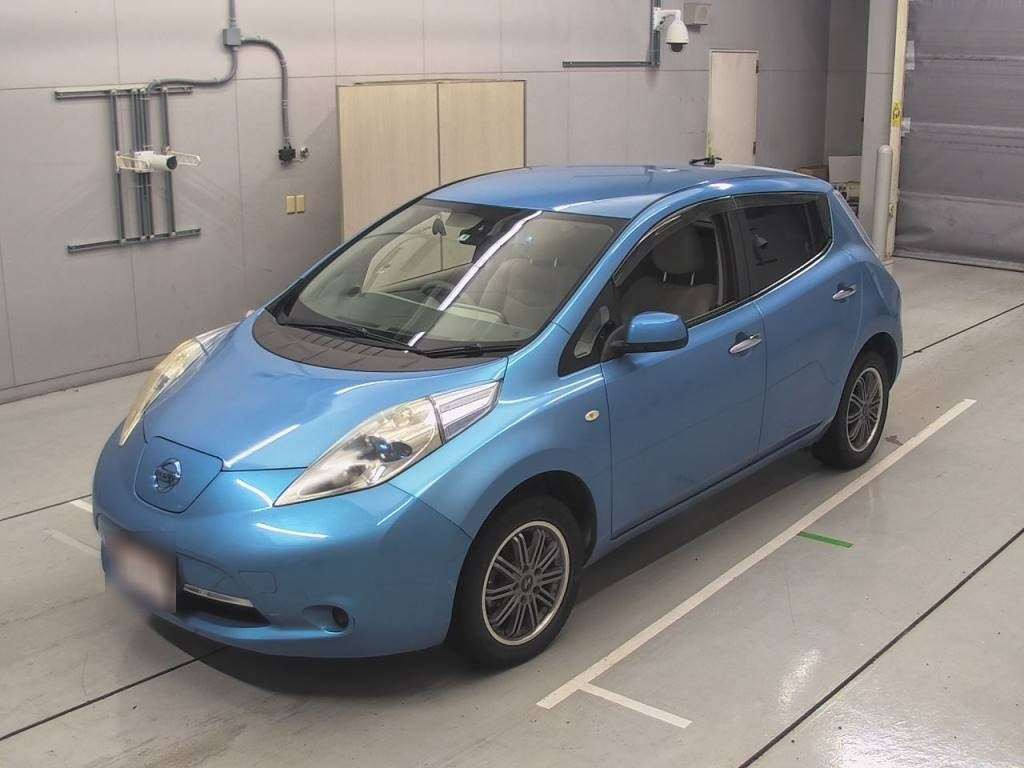 2011 Nissan Leaf ZE0[0]