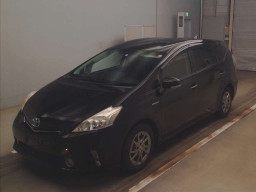 2013 Toyota Prius alpha