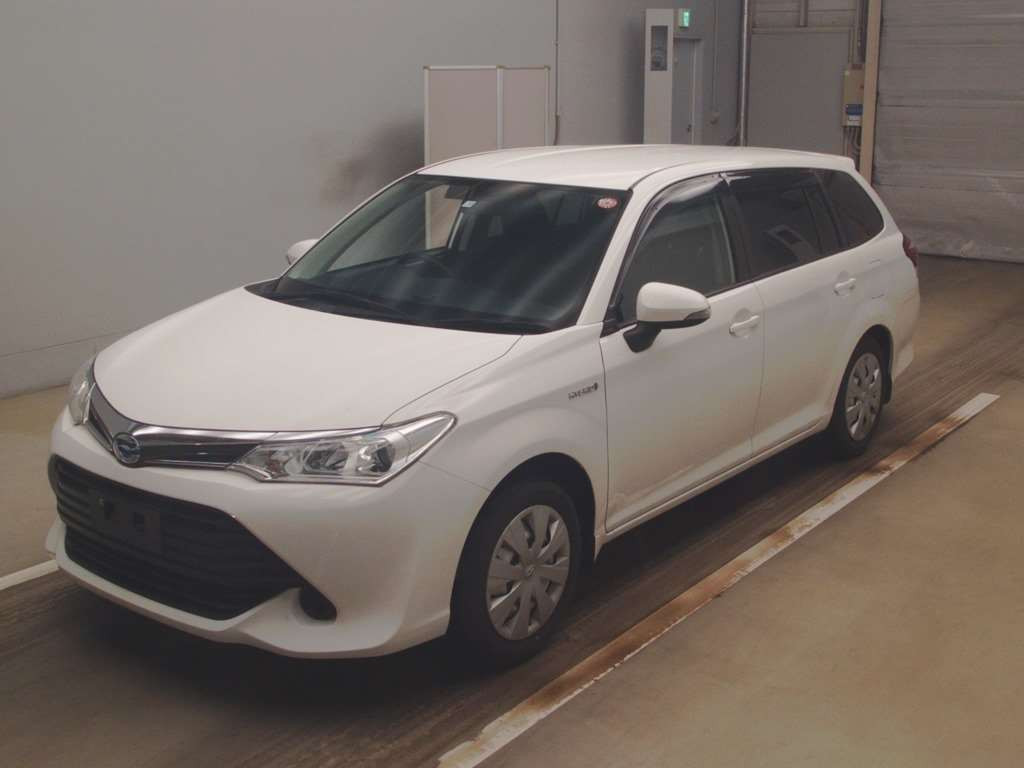 2017 Toyota Corolla Fielder NKE165G[0]