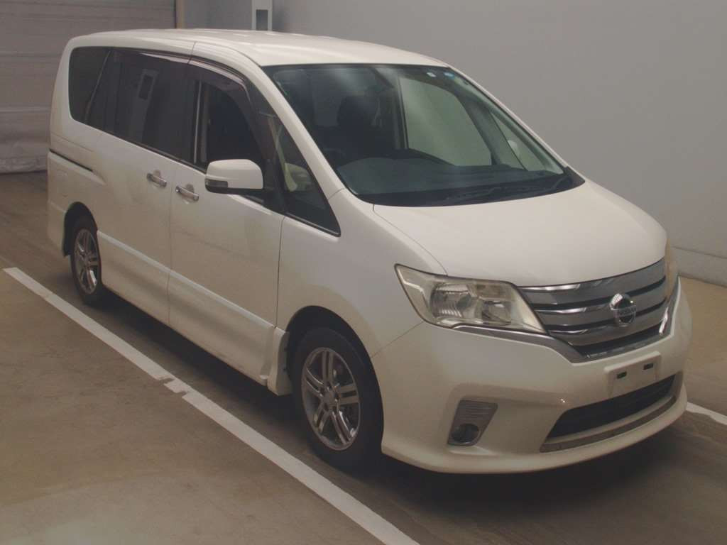 2012 Nissan Serena FC26[2]