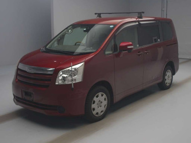 2007 Toyota Noah