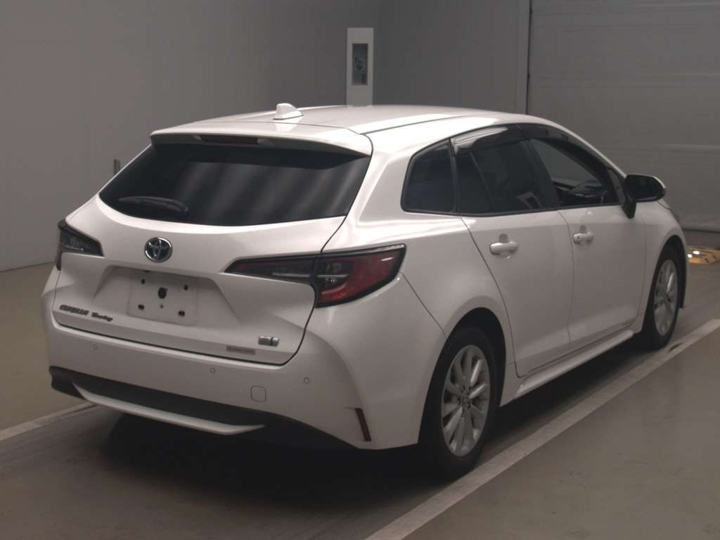 2021 Toyota Corolla Touring Wagon ZWE211W[1]