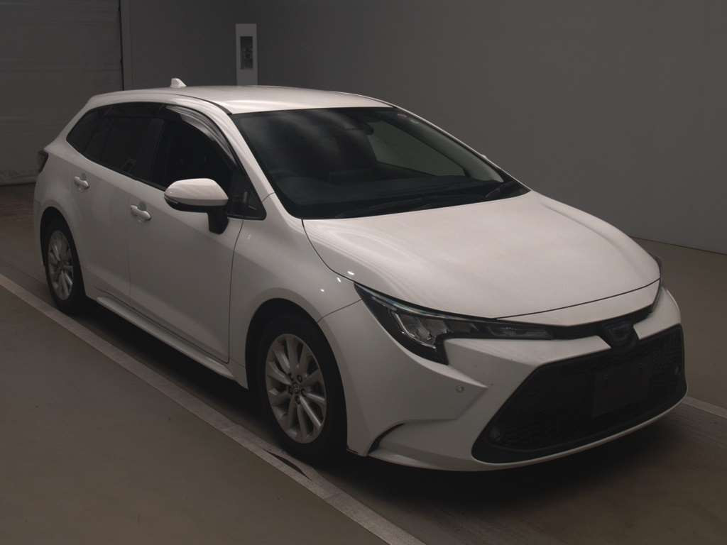 2021 Toyota Corolla Touring Wagon ZWE211W[2]