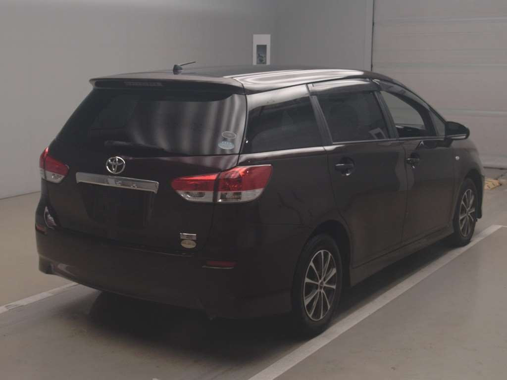 2010 Toyota Wish ZGE20G[1]