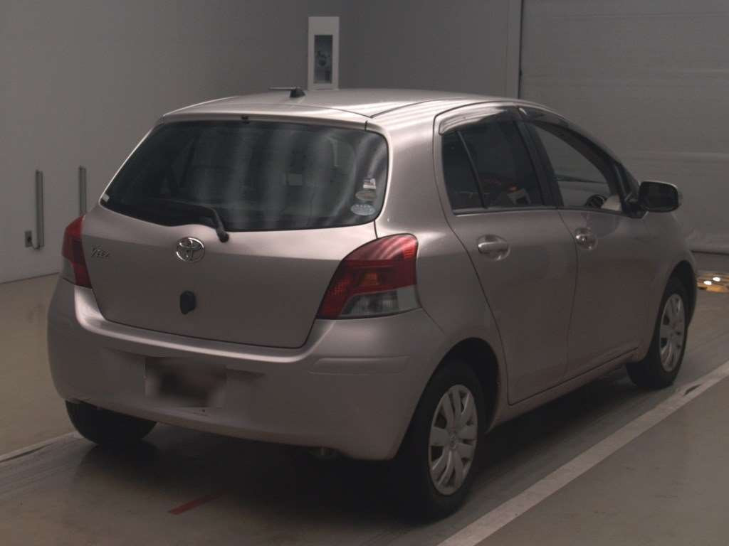 2009 Toyota Vitz KSP90[1]