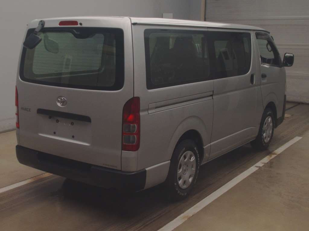 2014 Toyota Hiace Van TRH200V[1]