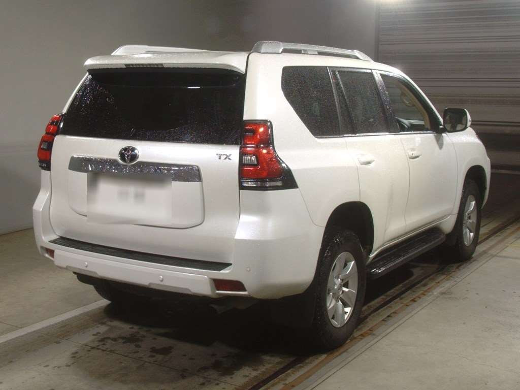 2023 Toyota Land Cruiser Prado TRJ150W[1]