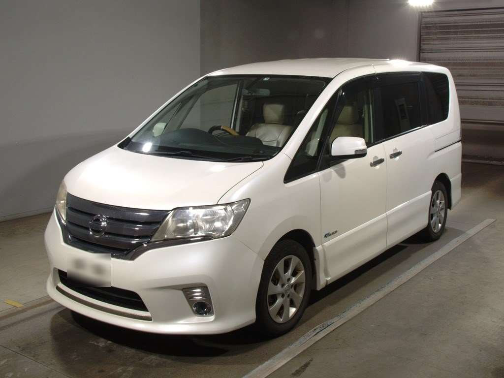 2013 Nissan Serena HFC26[0]