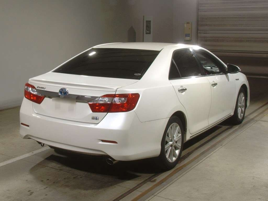 2011 Toyota Camry AVV50[1]