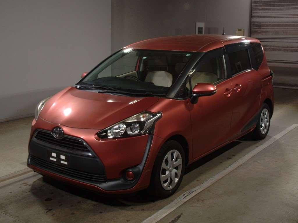 2016 Toyota Sienta NSP170G[0]