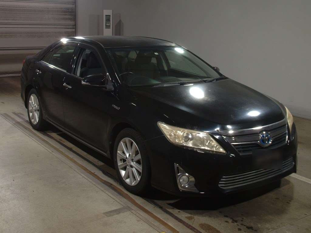 2011 Toyota Camry AVV50[2]